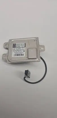 Dodge Challenger Headlight ballast module Xenon CHVA77D10031