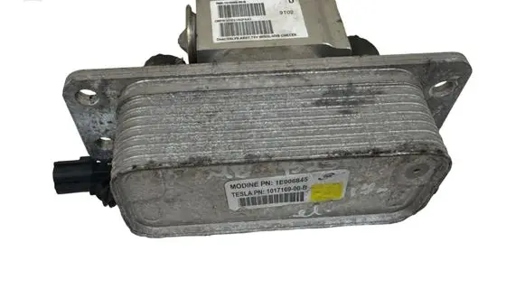 Mercedes-Benz B W246 W242 Electric car engine cooler 1E006845 101716900B