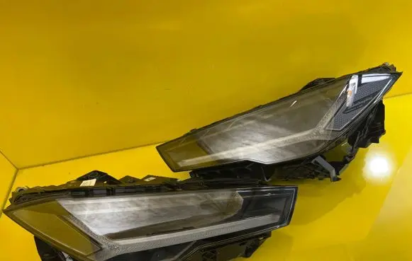 Lamborghini Urus Headlight/headlamp 4ML941035C