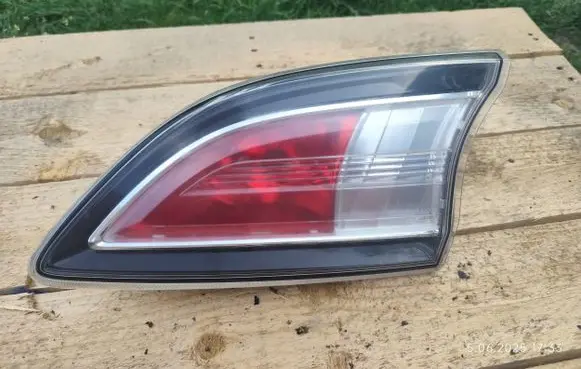 Mazda 3 II Tailgate rear/tail lights BBN7513F0 K2442
