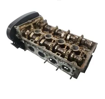 Opel Astra H Engine head 55559340