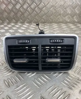 Audi A6 S6 C7 4G Rear air vent grill 4G0819203