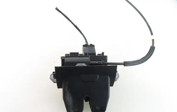 Volvo S60 Tailgate/trunk/boot lock/catch/latch 31278384