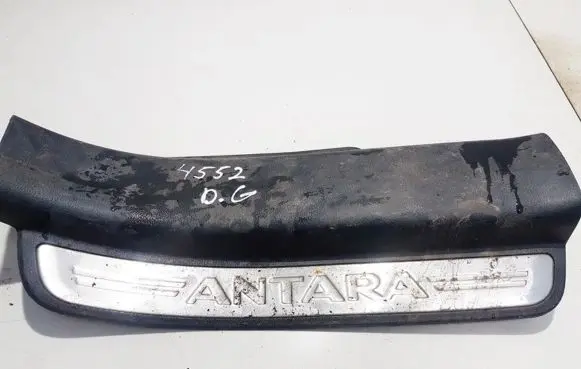 Opel Antara Rear sill trim cover 96630474