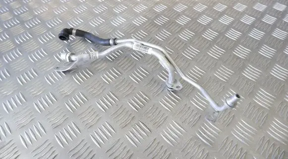 BMW X1 F48 F49 Engine coolant pipe/hose 8584834