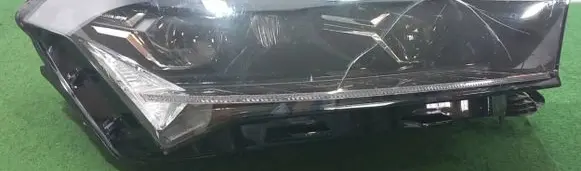 Skoda Enyaq iV Headlight/headlamp 5LB941018B 1EX01477346