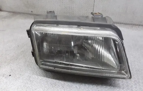 Audi A4 S4 B5 8D Headlight/headlamp
