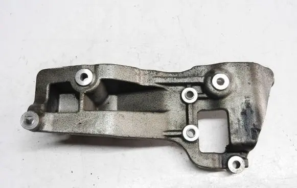 Mitsubishi ASX Generator/alternator bracket 1801A113