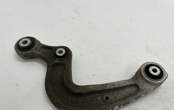 Audi A4 S4 B9 Rear upper control arm/wishbone