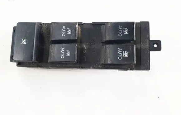Opel Antara Electric window control switch 6776753454