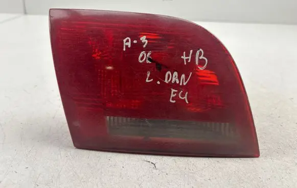 Audi A3 S3 8L Tailgate rear/tail lights 8P4945093B