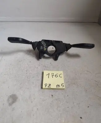 Opel Corsa B Wiper turn signal indicator stalk/switch 82347382