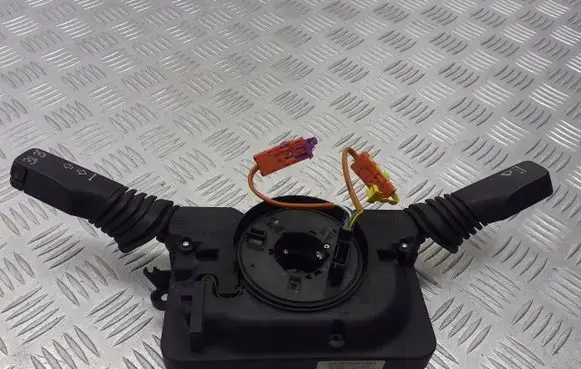Opel Astra H Headlight wiper switch 13198906