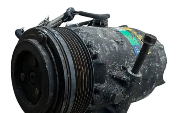 Opel Zafira B Air conditioning (A/C) compressor (pump) 383601234