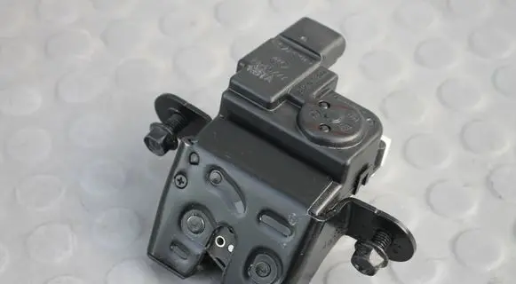 Hyundai i30 Tailgate/trunk/boot lock/catch/latch 81230-G3000-I30 81230-G3000 81230G3000