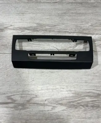 BMW 3 E90 E91 Climate control/heater control trim 6966406