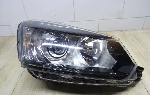 Skoda Yeti (5L) Headlight/headlamp 5L19410116C