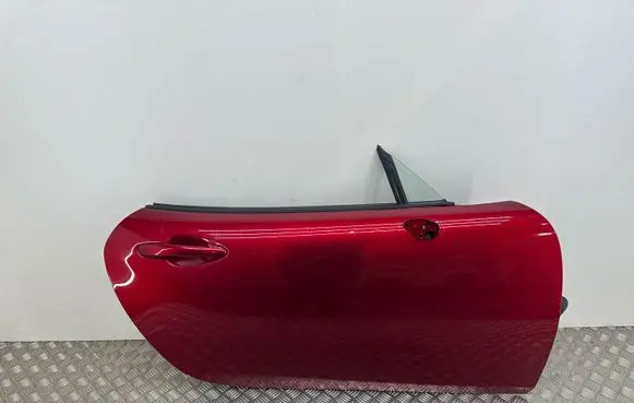 Door (2 Door Coupe)