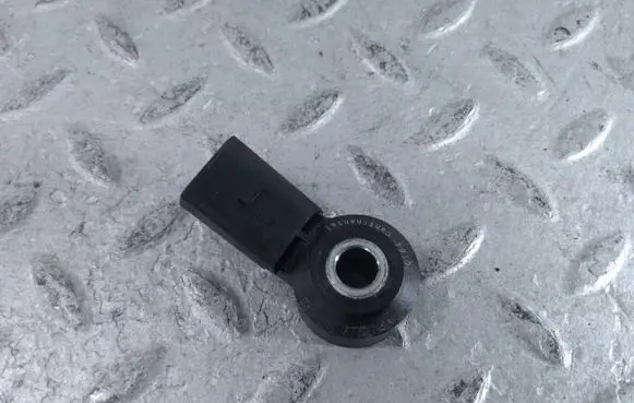 Detonation knock sensor