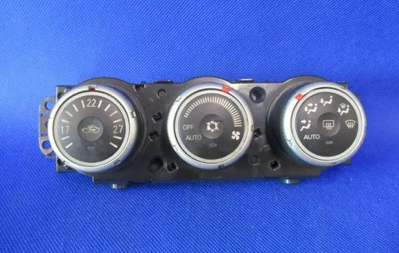 Mitsubishi Outlander Climate control unit 7820A115XB 8A17A 3862141