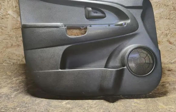 KIA Venga Front door card panel trim 530440002