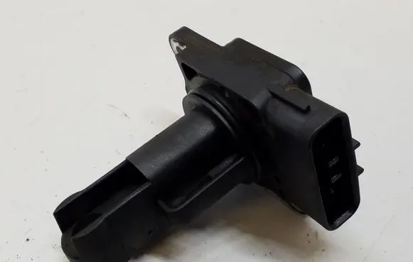 Toyota Auris 150 Mass air flow meter 222040N010