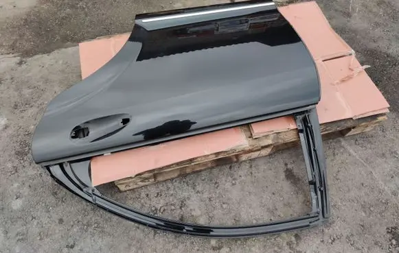 Mercedes-Benz S W221 Rear door 