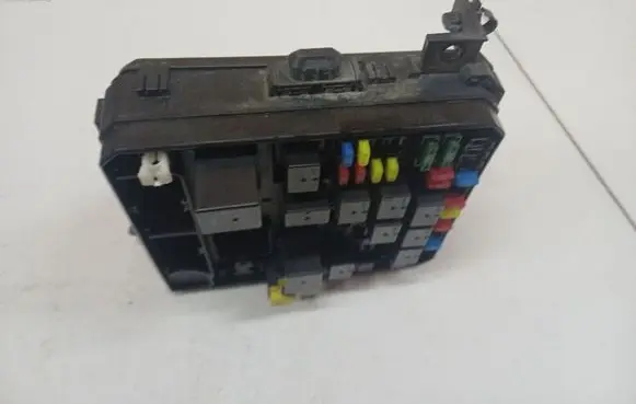 Peugeot 4007 Fuse box set PR074000000 PR074-000000