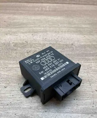 Audi A8 S8 D3 4E Light module LCM 4E0907357 4E0910357 5DF00827812