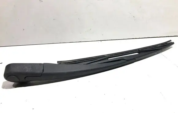 Citroen C4 Grand Picasso Rear wiper blade arm B587