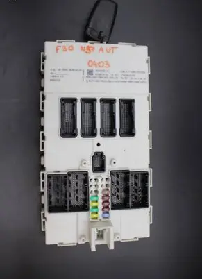 BMW 3 F30 F35 F31 Comfort/convenience module 9292652 61359292 504817F00