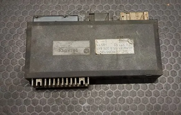 BMW 5 E39 Comfort/convenience module 61358376641 8376641 60837710