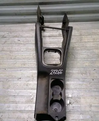 Volkswagen Golf V Center console 1K0863243A