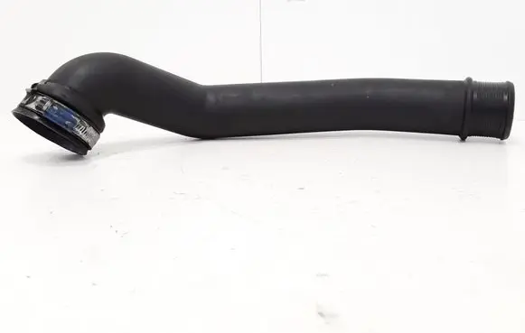 Volvo S40, V40 Intercooler hose/pipe 30617190