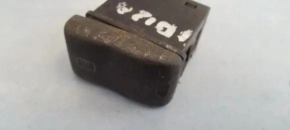 Windscreen/window heater switch