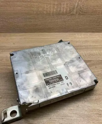 Toyota Corolla Verso AR10 Engine control unit/module ECU 896610F090 MB1758007614 Used