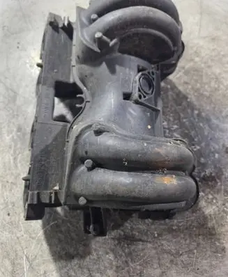 Volkswagen Polo Intake manifold 030129711BC 2900300669