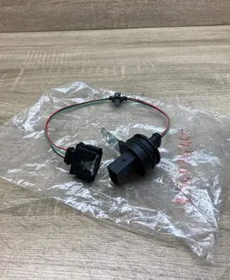Land Rover Discovery 5 Oil level sensor LR034465 9H2Q6C845
