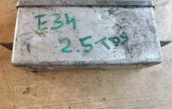 BMW 5 E34 ABS control unit/module 0265103047 34521160413