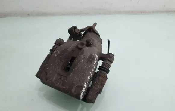 Peugeot 3008 I Rear brake caliper