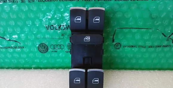 Volkswagen PASSAT B7 Quarter vent window switch 5K4959857