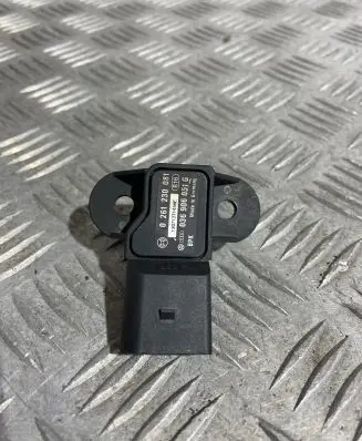 Volkswagen Touran I Air pressure sensor 036906051g