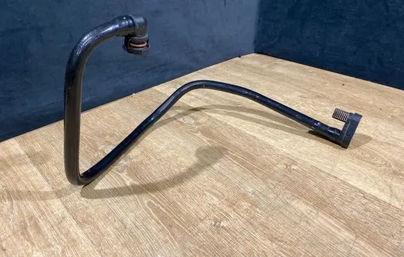 BMW Z4 E85 E86 Fuel line/pipe/hose 6758028
