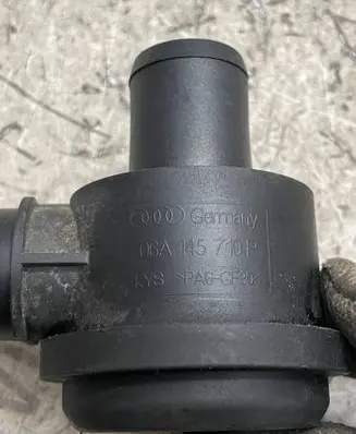 Porsche Macan (95B) Vacuum valve 06A145710P