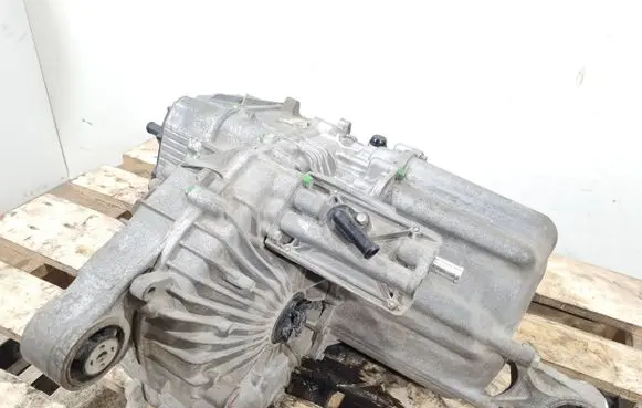 Tesla Model S Engine 103700000F T16G1052692 P103726701A
