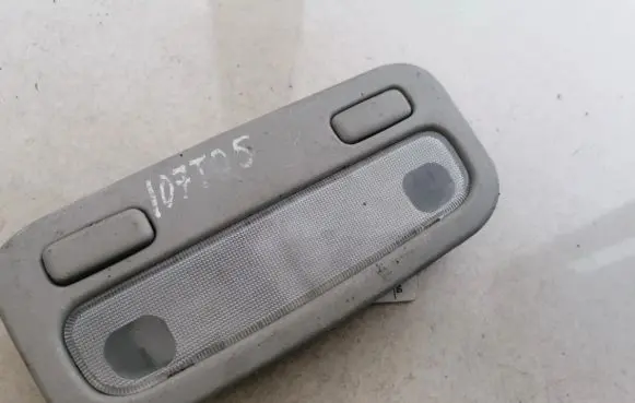 Toyota Corolla E120 E130 Front seat light