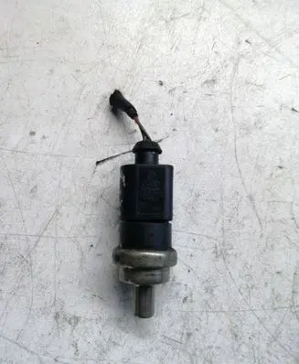 Volkswagen Touran I Coolant temperature sensor 1J0973702