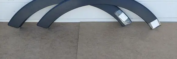 KIA Sportage Front arch trim 