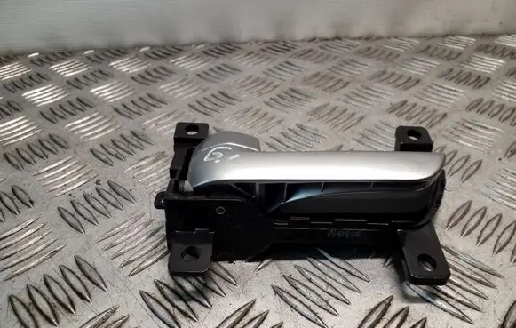 KIA Sorento Rear door interior handle