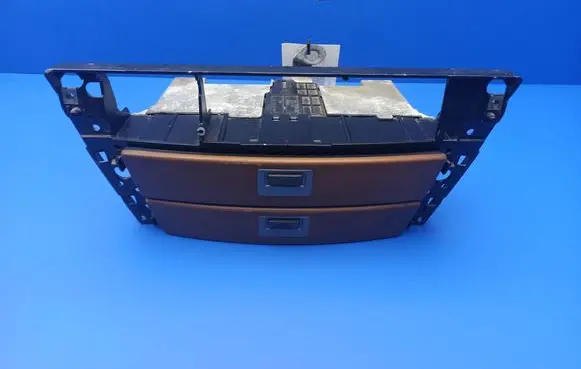 BMW 7 E65 E66 Dashboard storage box/compartment 7032886 12145100 51457032886912